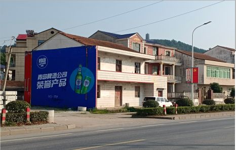  卫辉写真布和喷绘布的区别?