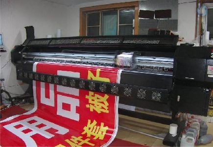  卫辉喷绘广告分辨率是多少？
